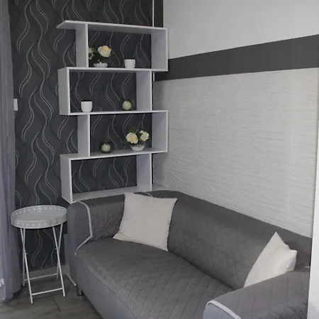 ゲストハウス Chloe's カリアリ